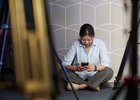 Общение по мобильному. Фото из архива IRK.ru