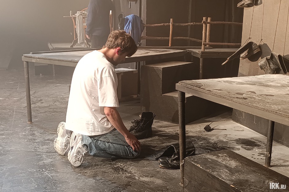 Самое страшное для главного героя — больше не встретиться с сыном и женой. Фото Ольги Фонарёвой, IRK.ru