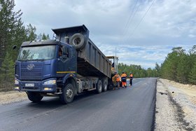 Дорога. Фото пресс-службы правительства Иркутской области