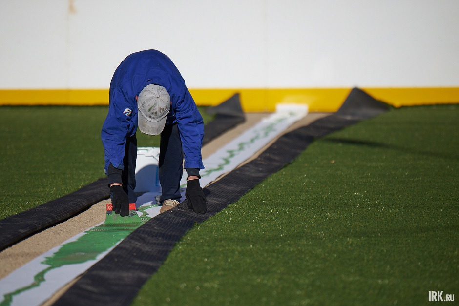 Такой корт первый и единственный в округе № 8