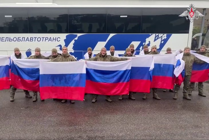 Военнослужащие. Скриншот видео Минобороны РФ