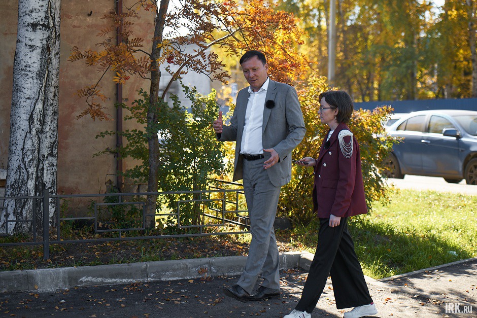 Благоустроили территорию у дома № 50