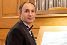 Король орган и его свита