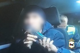 Момент освидетельствования. Скриншот из видео Пресс-службы ГУ МВД России по Иркутской области