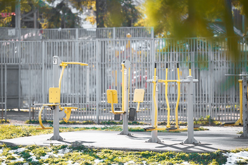 Уличные тренажеры