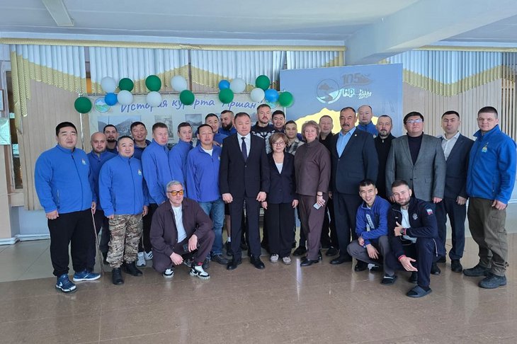 Участники программ «Герои Приангарья» и «Патриоты Бурятии». Фото пресс-службы правительства Иркутской области