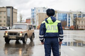 Сотрудник ДПС. Фото Маргариты Романовой, IRK.ru