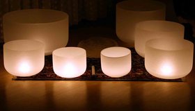 «Колыбель для внутреннего ребёнка». Медитация с поющими чашами и бубном