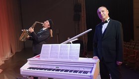 По следам RoyalSax*