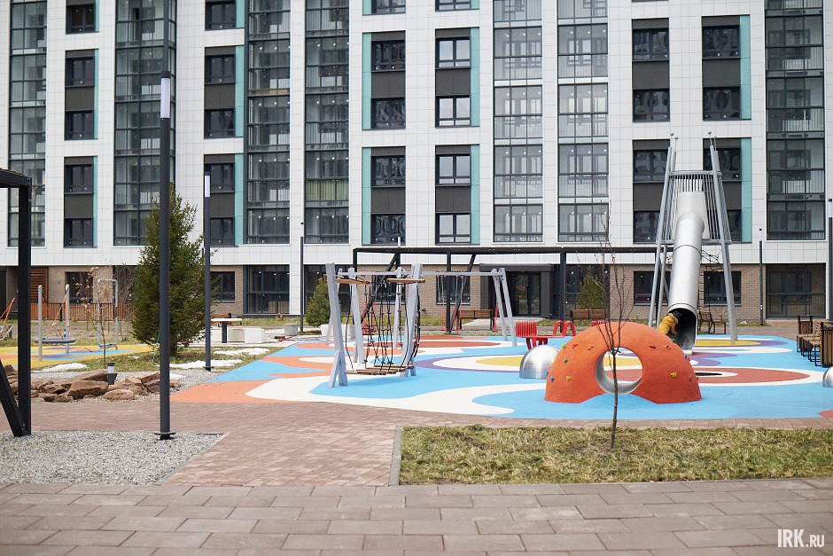Площадка во дворе дома