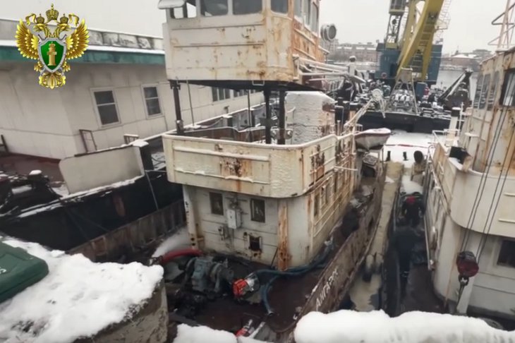 Теплоходы. Скриншот видео из телеграм-канала Восточно-Сибирской транспортной прокуратуры