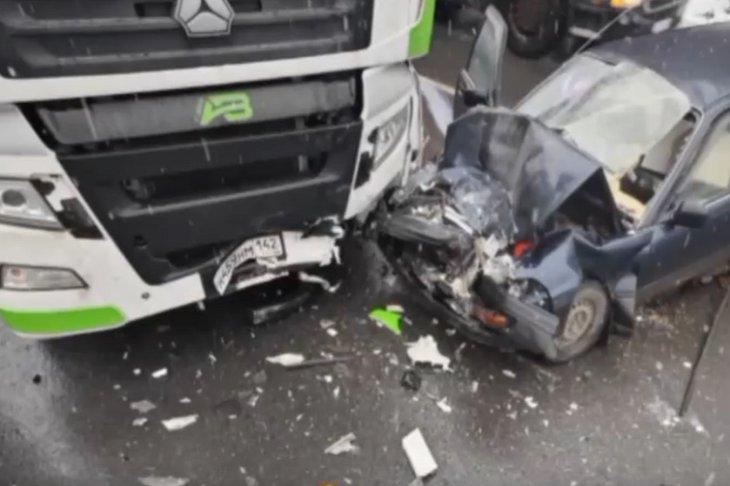 Авария. Скриншот видео пресс-службы Госавтоинспекции Иркутской области