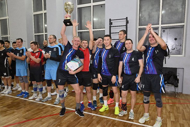 Награждение победителей. Фото пресс-службы Восточно-Сибирского института МВД