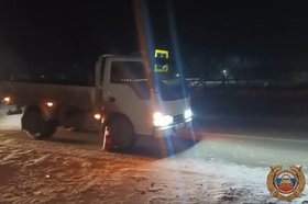 Грузовик. Скриншот из видео пресс-службы Госавтоинспекции Иркутской области