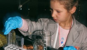 Научный Новый год от Sciencely