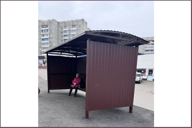 Остановочный павильон. Фото пресс-службы мэрии Иркутска