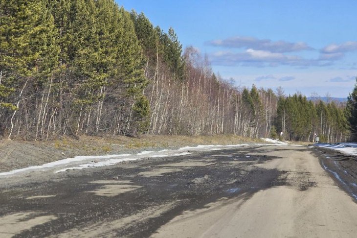 Дорога. Фото пресс-службы правительства Иркутской области