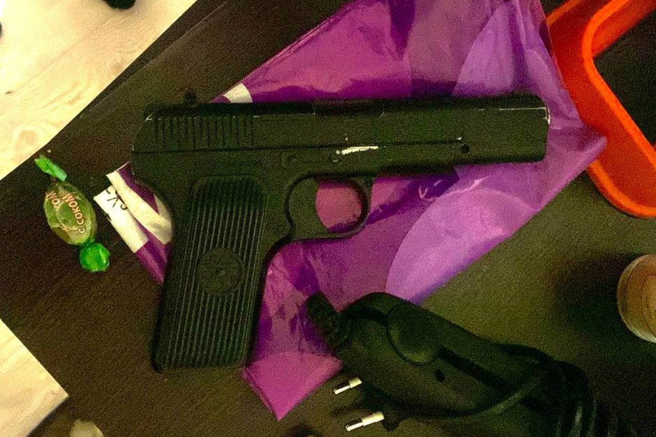 Игрушечный пистолет. Фото пресс-службы ГУ МВД по Иркутской области