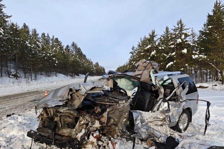 Ford Explorer после ДТП. Фото пресс-службы Госавтоинспекции по Иркутской области