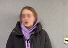 Девушка, напавшая на продавца. Скриншот видео ГУ МВД России по Иркутской области