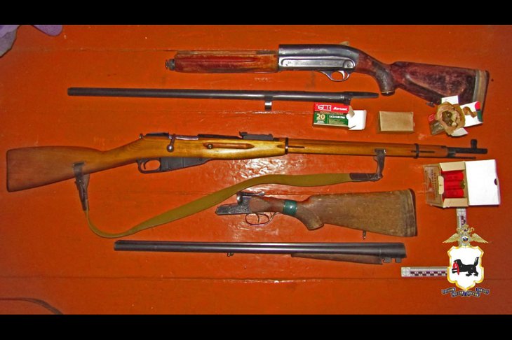 Арсенал оружия. Фото пресс-службы ГУ МВД по Иркутской области