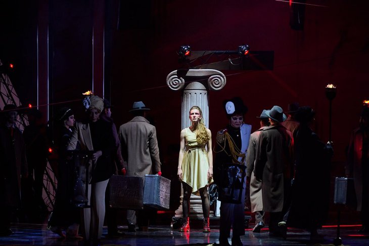 Спектакль «Антигона». Фото с сайта правительства Иркутской области