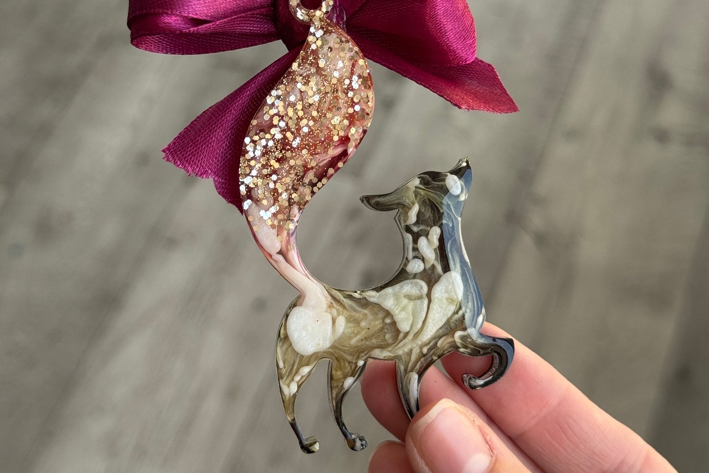 Изделие из эпоксидной смолы. Фото: студия Ink Anj Изделие из эпоксидной смолы. Фото: студия Ink Anj