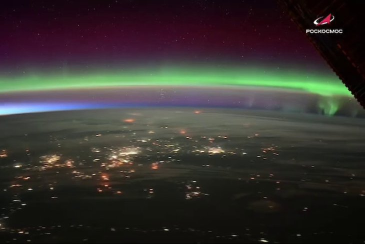 Полярное сияние. Скриншот видео из телеграм-канала Роскосмоса