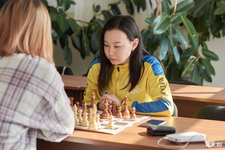 Студентки. Фото Маргариты Романовой, IRK.ru