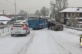 Момент ДТП. Скриншот из видео пресс-службы ГУ МВД России по Иркутской области