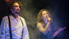 «Песня года 90». Новогодний концерт в театре «Новая драма»