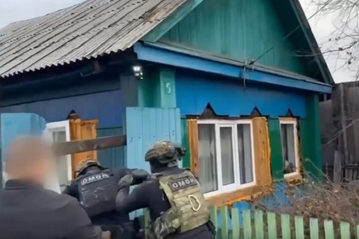 Задержание. Скриншот видео пресс-службы ГУ МВД России по Иркутской области