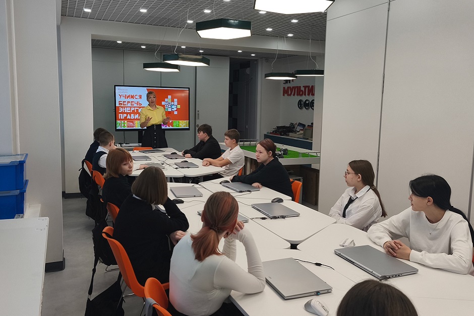 Ученики школы № 5 Усть-Илимска