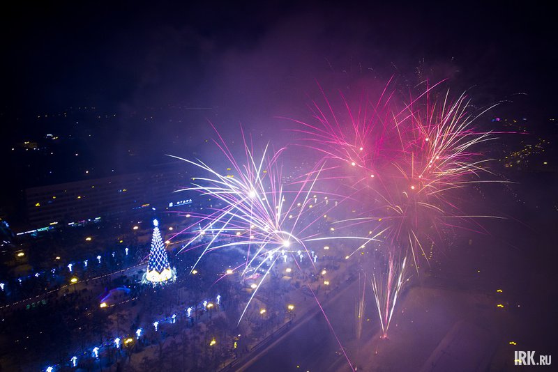 Фейерверк. Фото IRK.ru Фейерверк. Фото IRK.ru