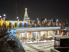 В 130-м квартале новогоднее настроение царит уже около месяца.