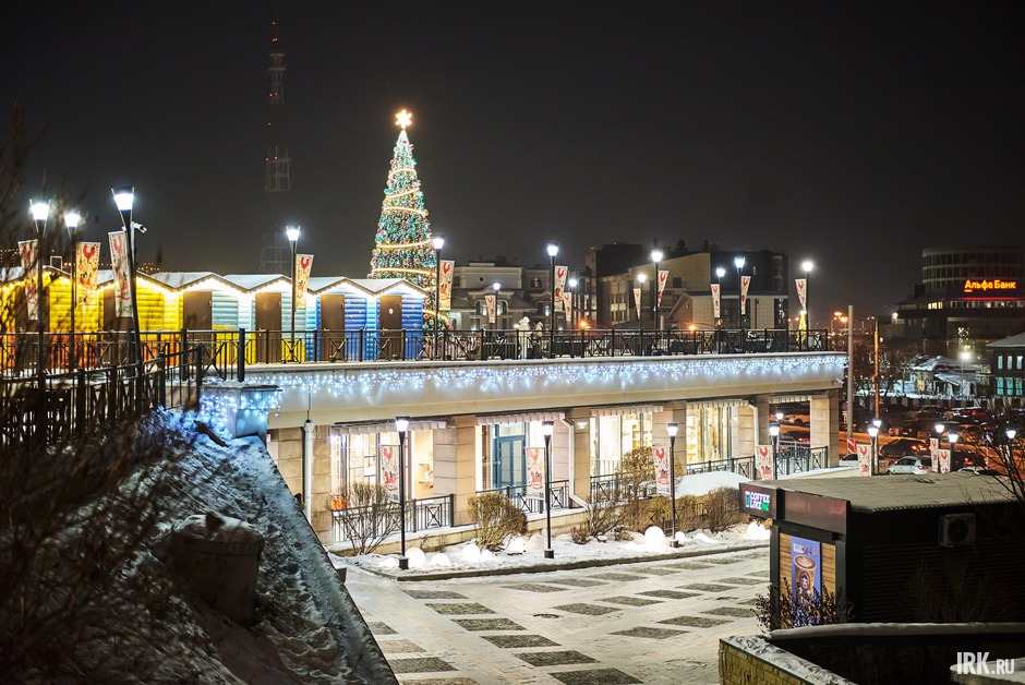 В 130-м квартале новогоднее настроение царит уже около месяца.