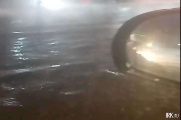 Затопленная дорога. Фото от очевидцев