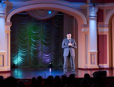 Руслан Болотов: «Спасибо за то, что вы стремитесь к позитивным переменам, не боитесь протянуть руку помощи нуждающимся. Сила Иркутска – в его людях».