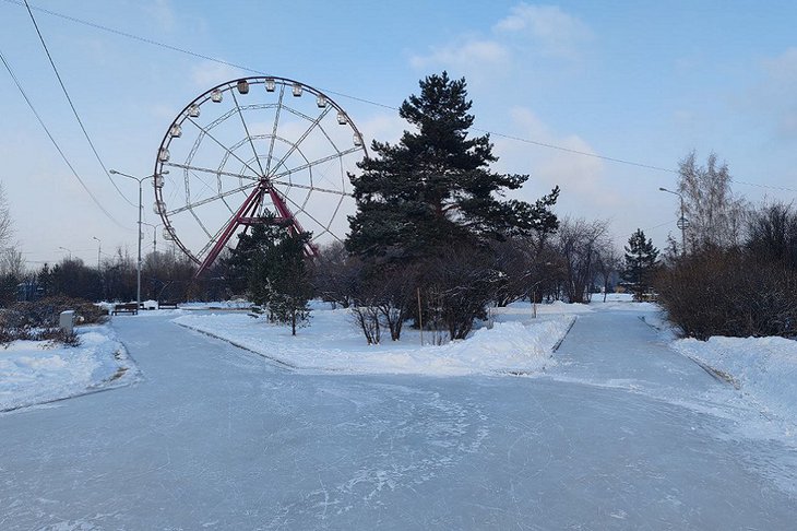 Каток на острове Конный. Фото пресс-службы администрации Иркутска