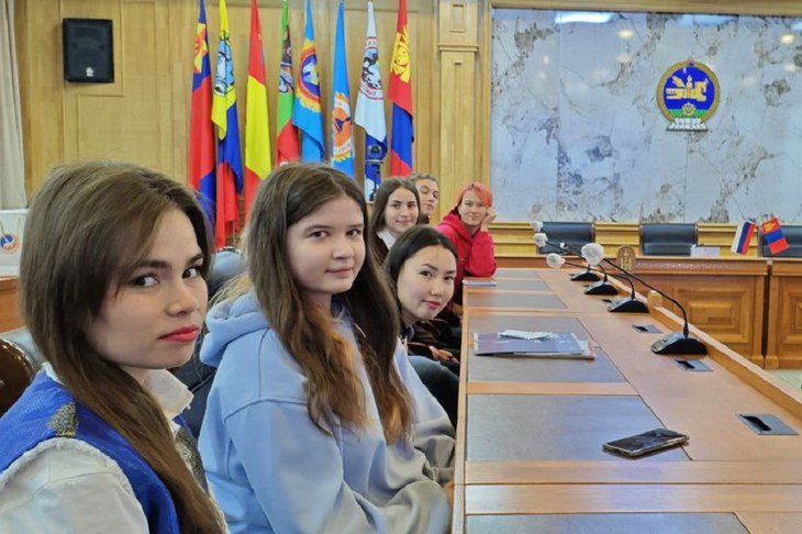 Практиканты. Фото пресс-службы ПИ ИГУ