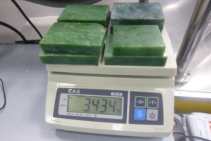 Нефрит. Фото пресс-службы Иркутской таможни