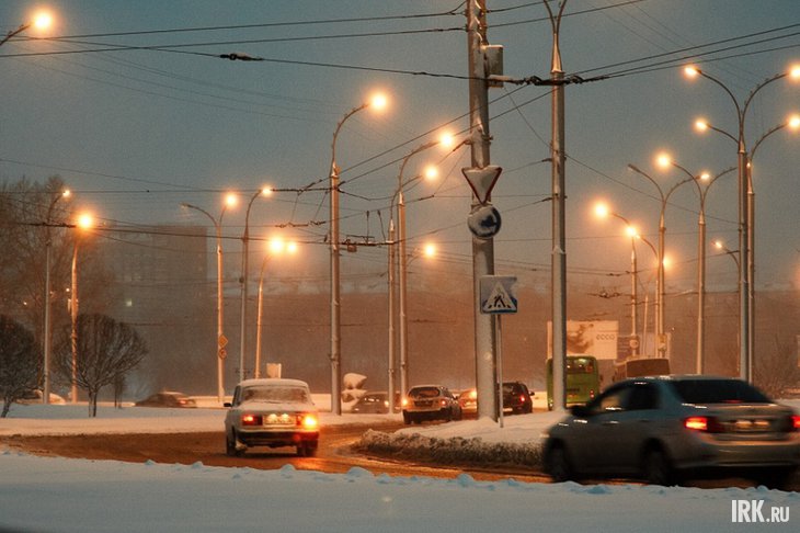 Зимний вечер. Фото Владимира Смирнова, IRK.ru