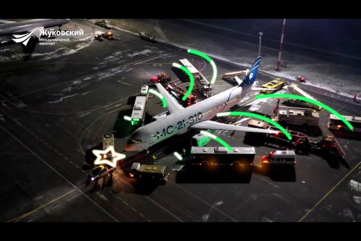 Авиаелка. Скриншот видео из телеграм-канала аэропорта Жуковский