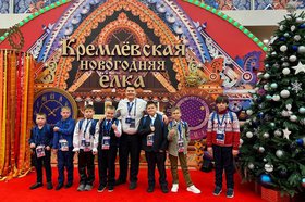 Дети на Кремлевской елке. Фото с сайта правительства Иркутской области