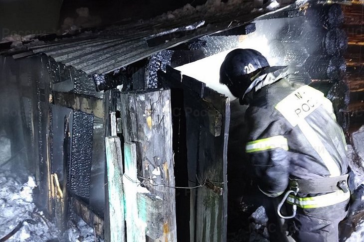 Пожар. Фото пресс-службы ГУ МЧС России по Иркутской области