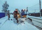 Уборка снега с улиц города. Фото пресс-службы администрации Иркутска