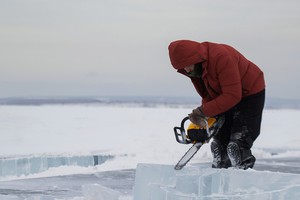 Создание ледовых скульптур