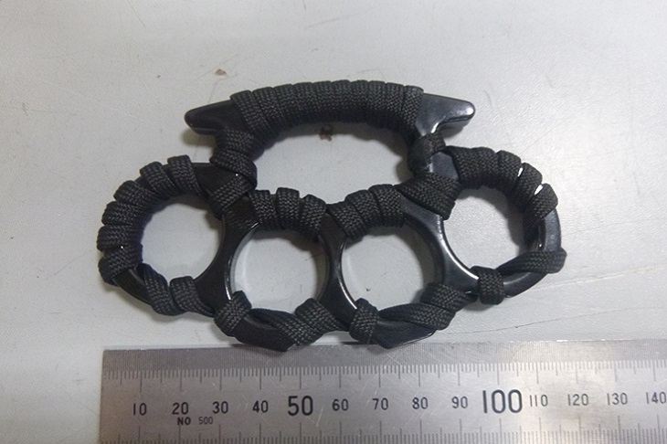 Кастет. Фото пресс-службы Иркутской таможни