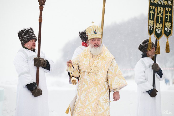 Шествие во время Крещения Господня. Фото Маргариты Романовой, IRK.ru