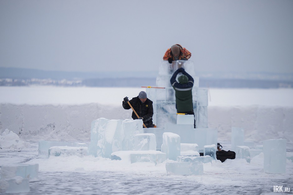 Строительство ледовых скульптур